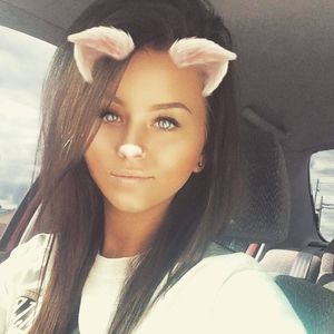 Meet your Posher, Kendall